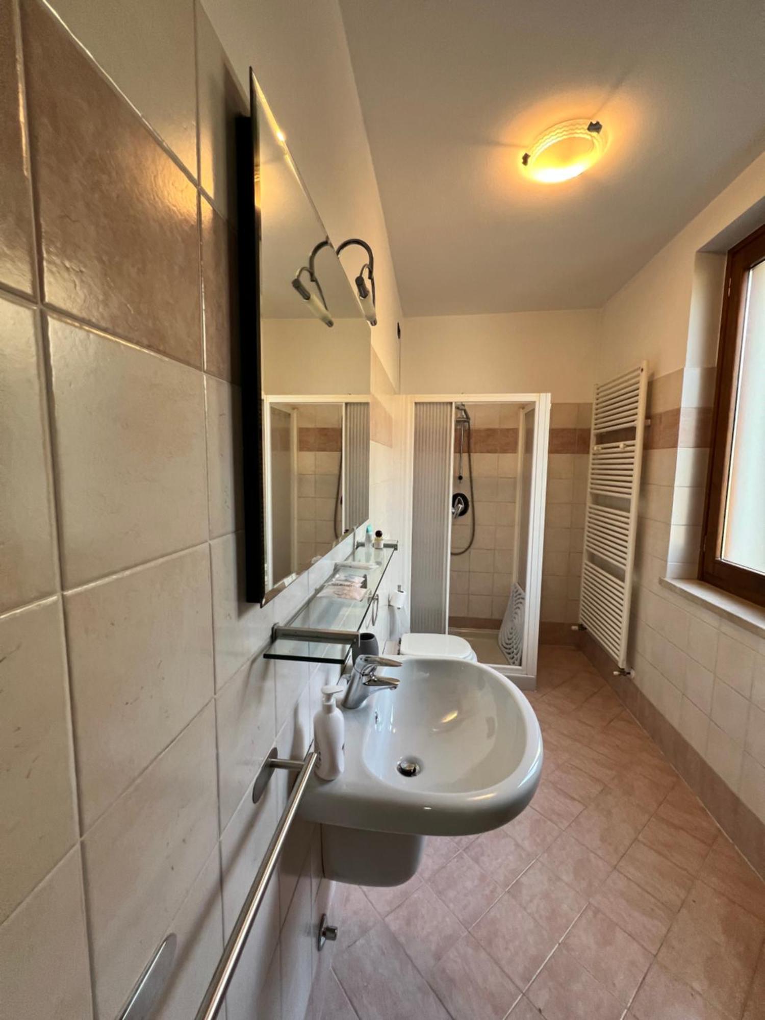 Magic Desenzano Apartment Desenzano del Garda Exteriör bild