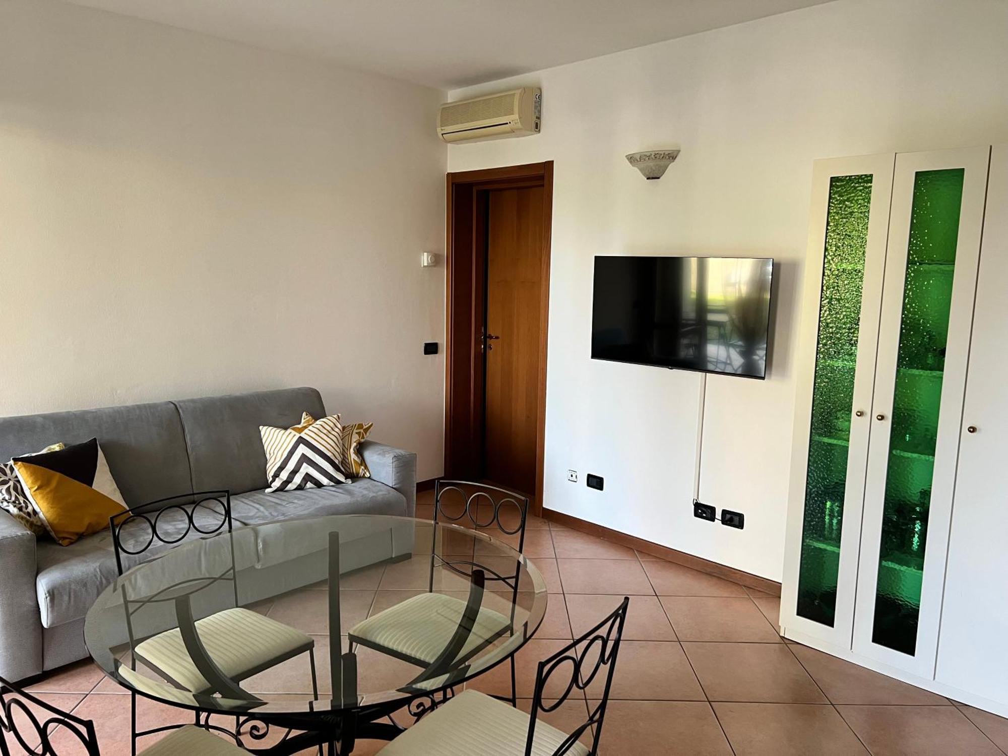 Magic Desenzano Apartment Desenzano del Garda Exteriör bild